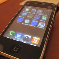 Телефон в iPhone 3GS, только гораздо лучше - 2 активные симки, тв, радио :)